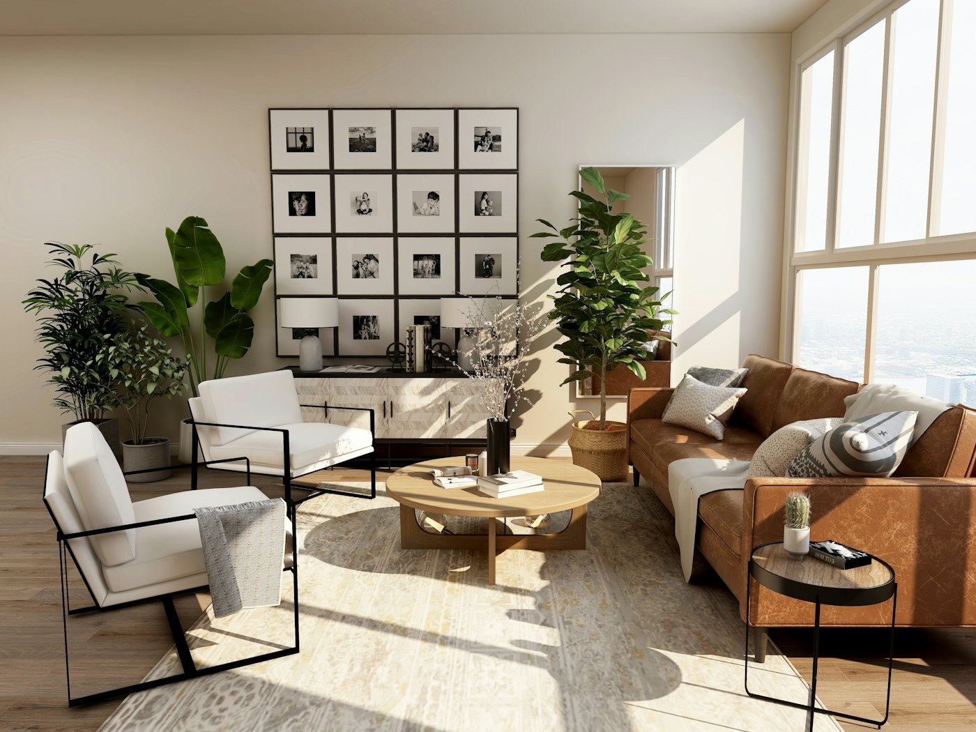 Sala de estar com parede de quadros e janelas altas